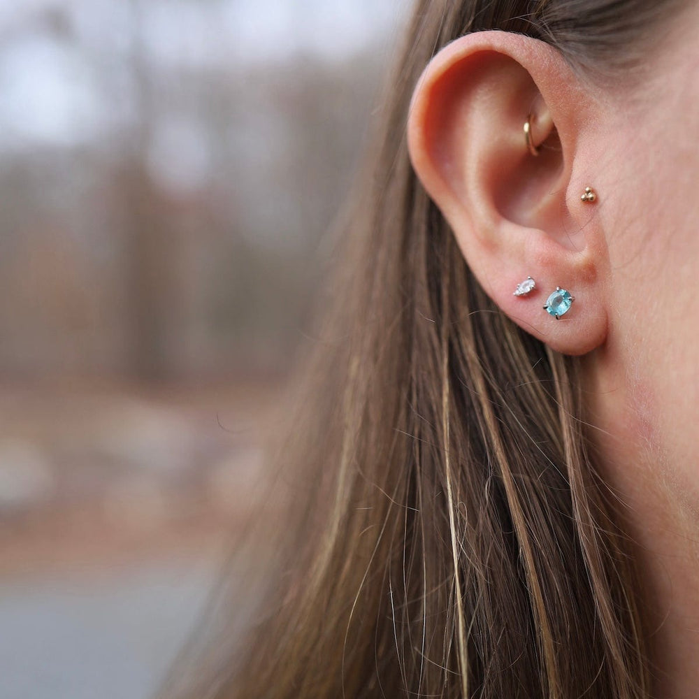 EAR Oval Blue Apatite Stud Earrings