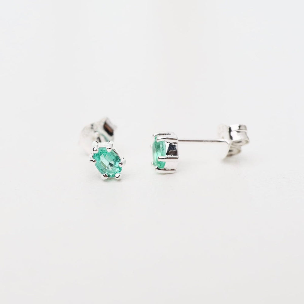 
                      
                        EAR Oval Claw-set Emerald Studs - Sterling Silver
                      
                    