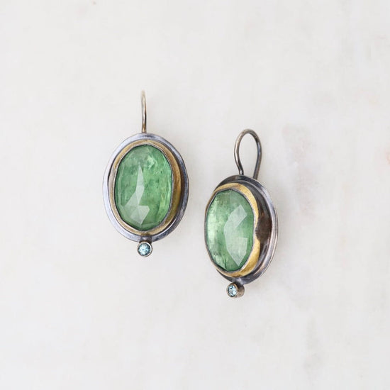EAR Oval Crescent Rim Drop Earrings with Green Kyanite