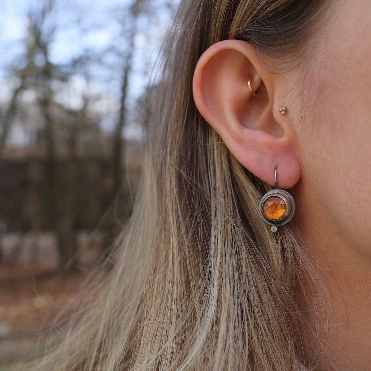 EAR Oval Crescent Rim Drop Earrings with Orange Kyanit