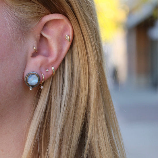EAR Oval Crescent Rim Post Earrings with Moonstone & W