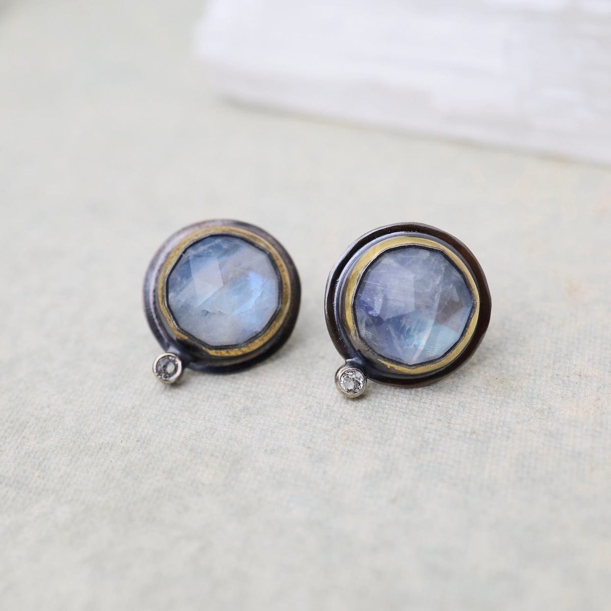 EAR Oval Crescent Rim Post Earrings with Moonstone & White Topaz