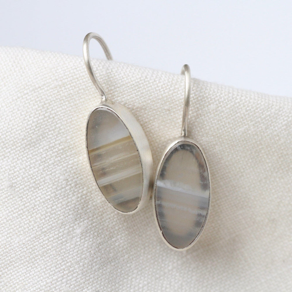 
                      
                        EAR Oval Flat White Agate Drop Earrings
                      
                    