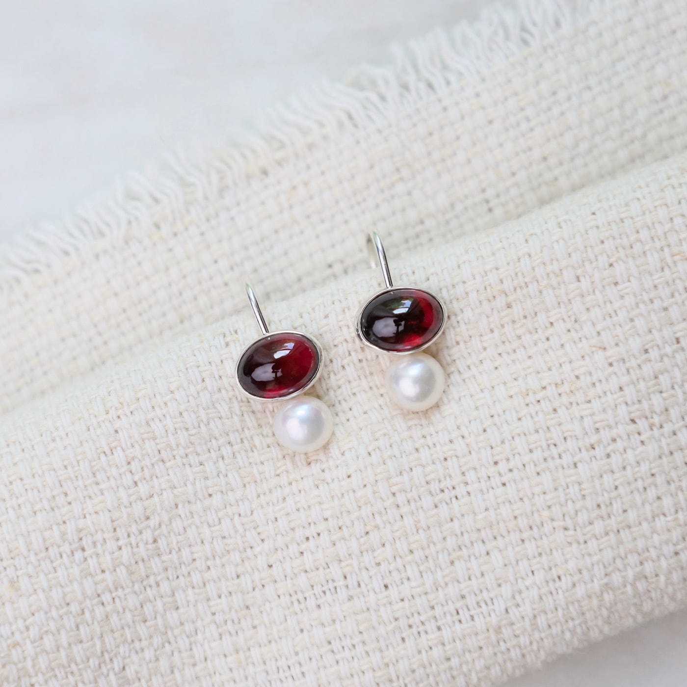 EAR Oval Garnet Cabochon Earrings with White Pearl