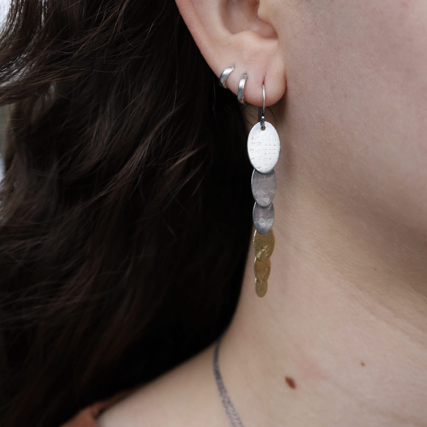 EAR Oval Mixed Pivot Earrings
