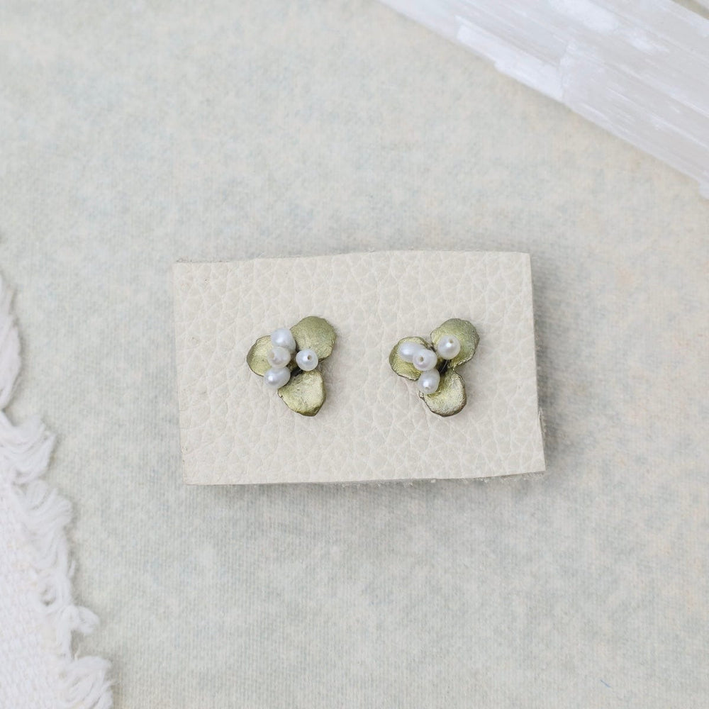 
                      
                        EAR Pachysandra Stud Earrings
                      
                    