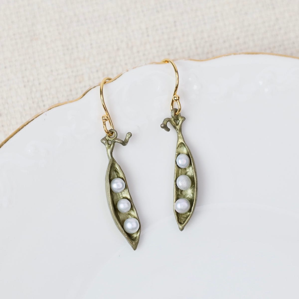 EAR Pea Pod Small Earrings