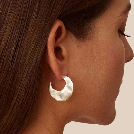 EAR Petite Silver Crescent Wave Earrings