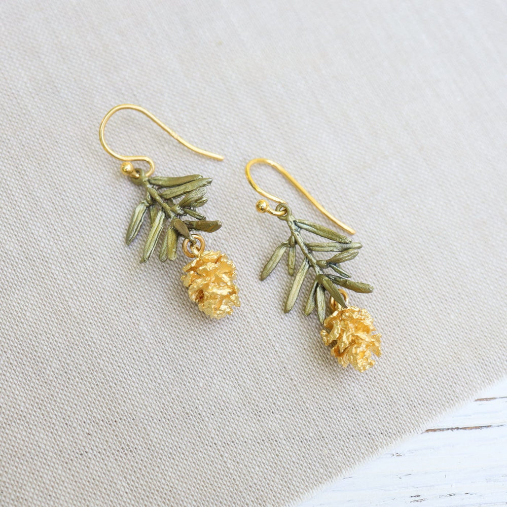 
                      
                        EAR Pine Needle Drop Earring
                      
                    