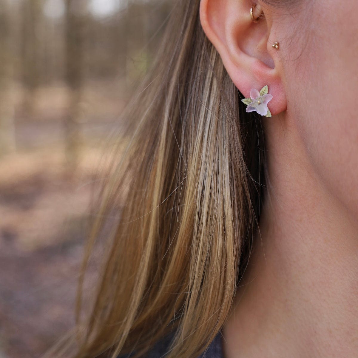 EAR Pink Hydrangea Stud Earrings