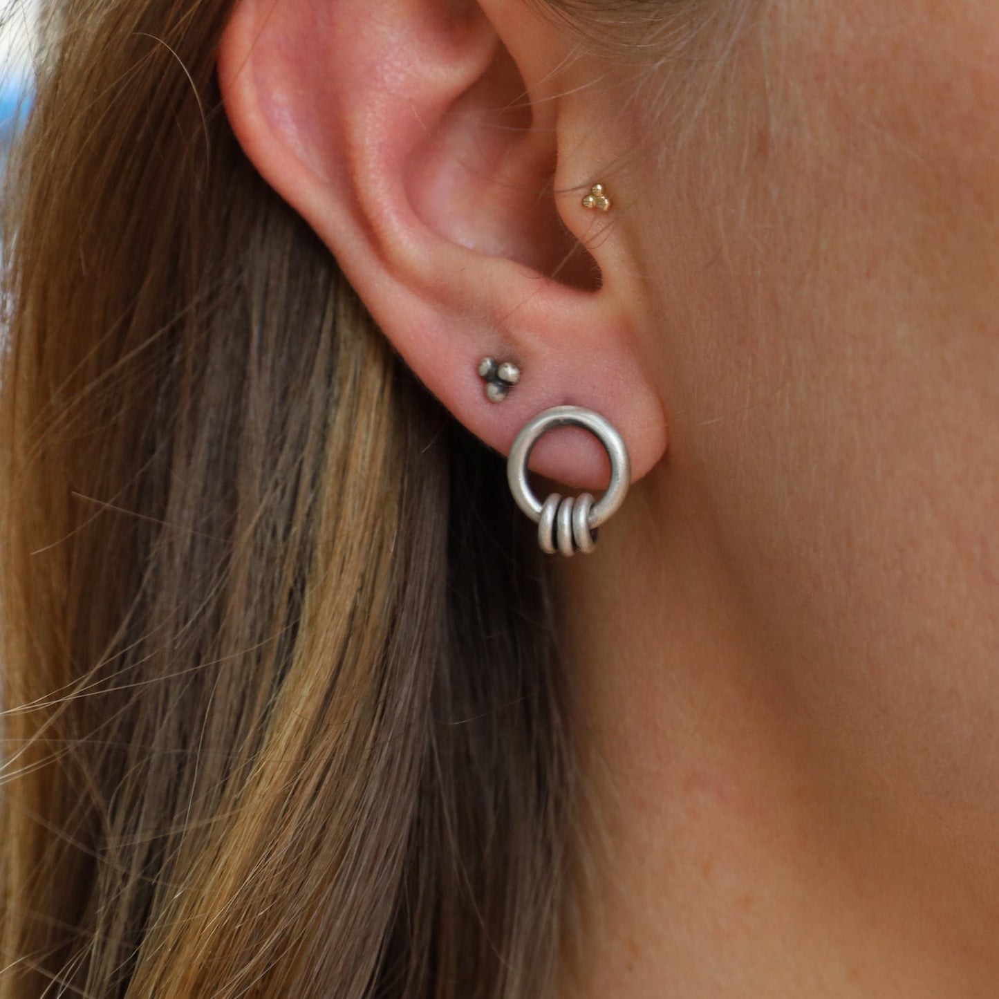 EAR Ring Stud with Three Floating Rings - Sterling Silver
