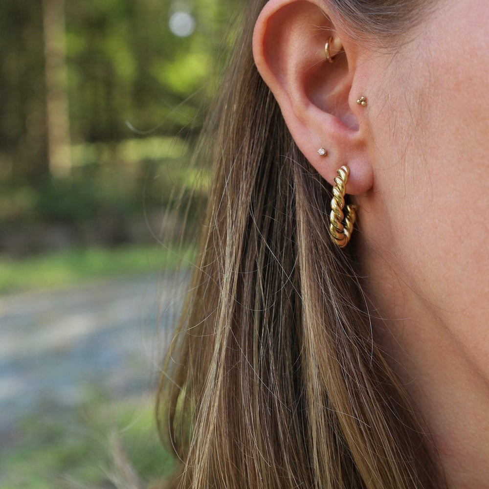 EAR-S.STL Totally Twisted Hoops in Gold Plated Stainless Steel