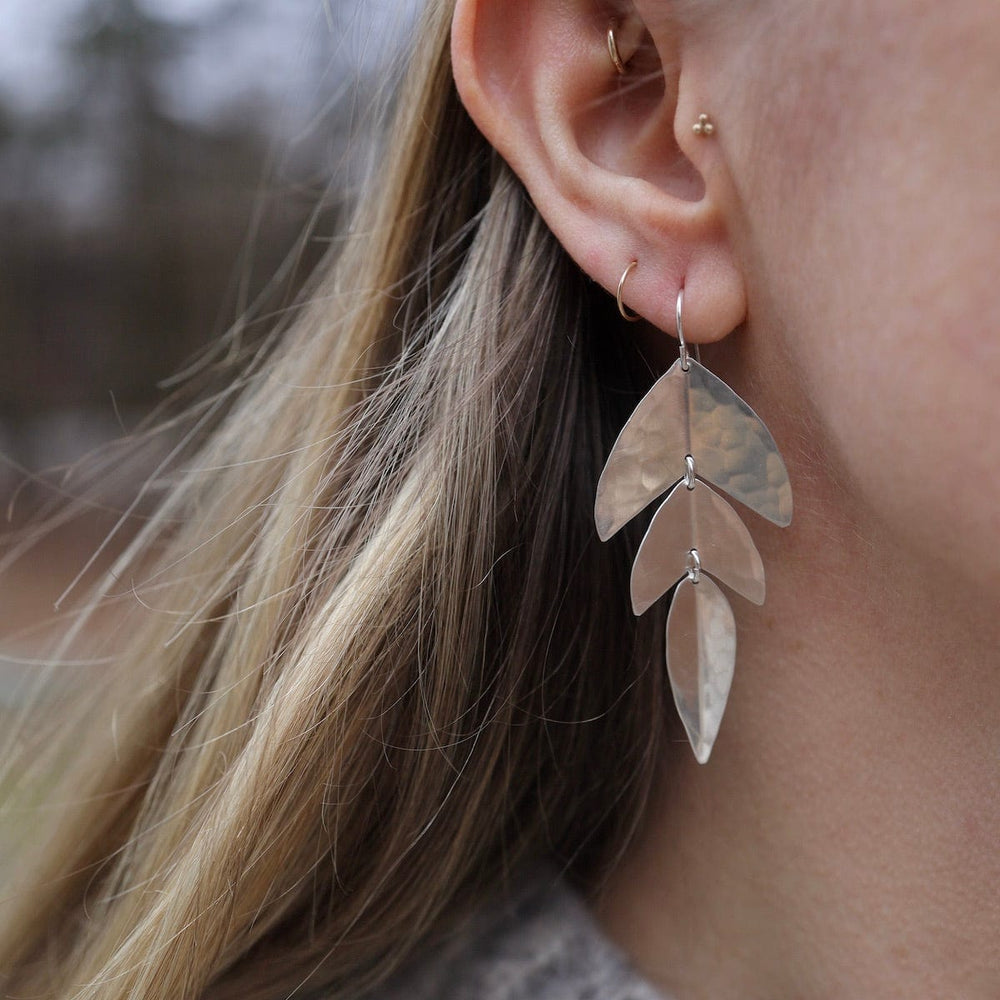 
                      
                        EAR Sage Earrings Silver
                      
                    