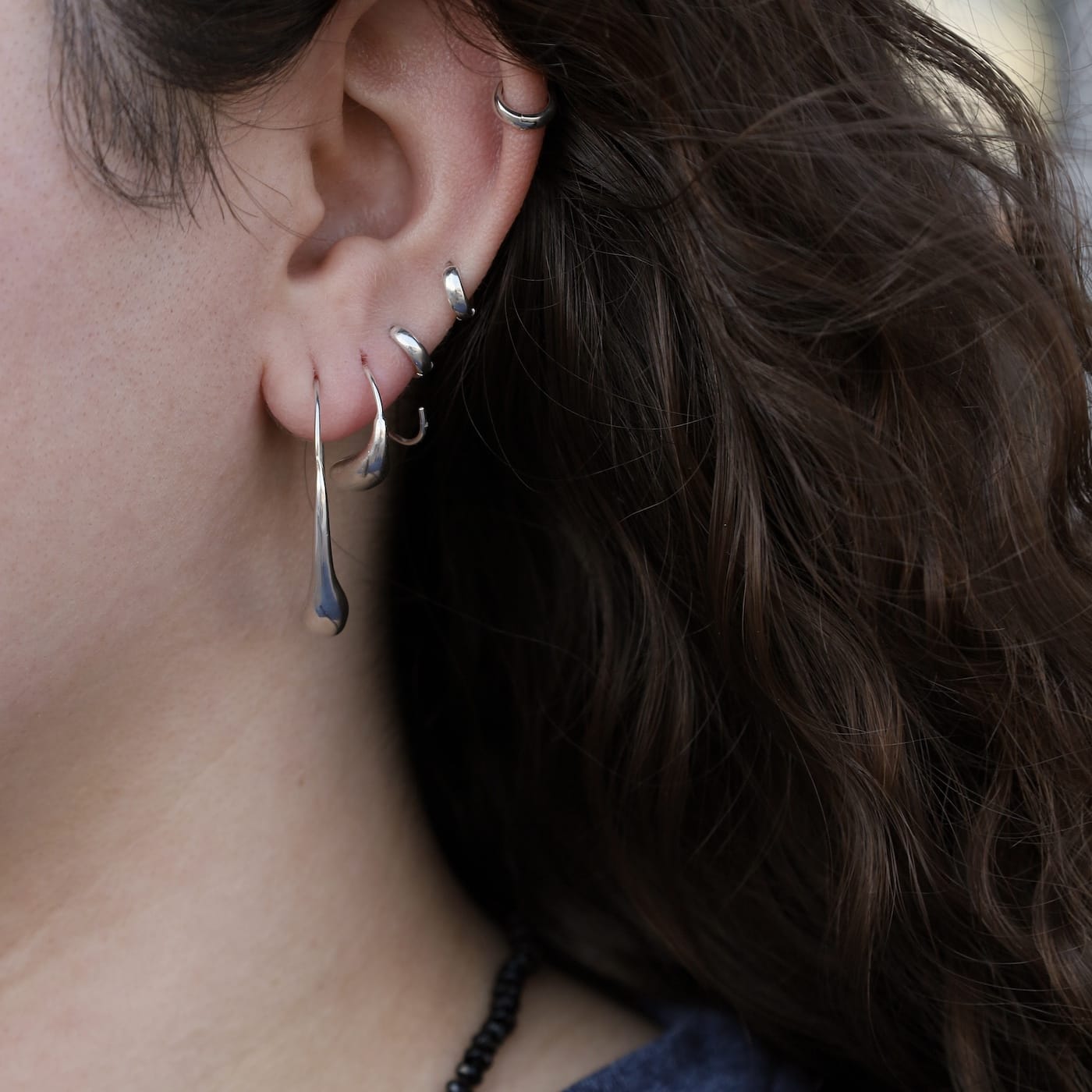 EAR Serpentine Coil Earrings Silver