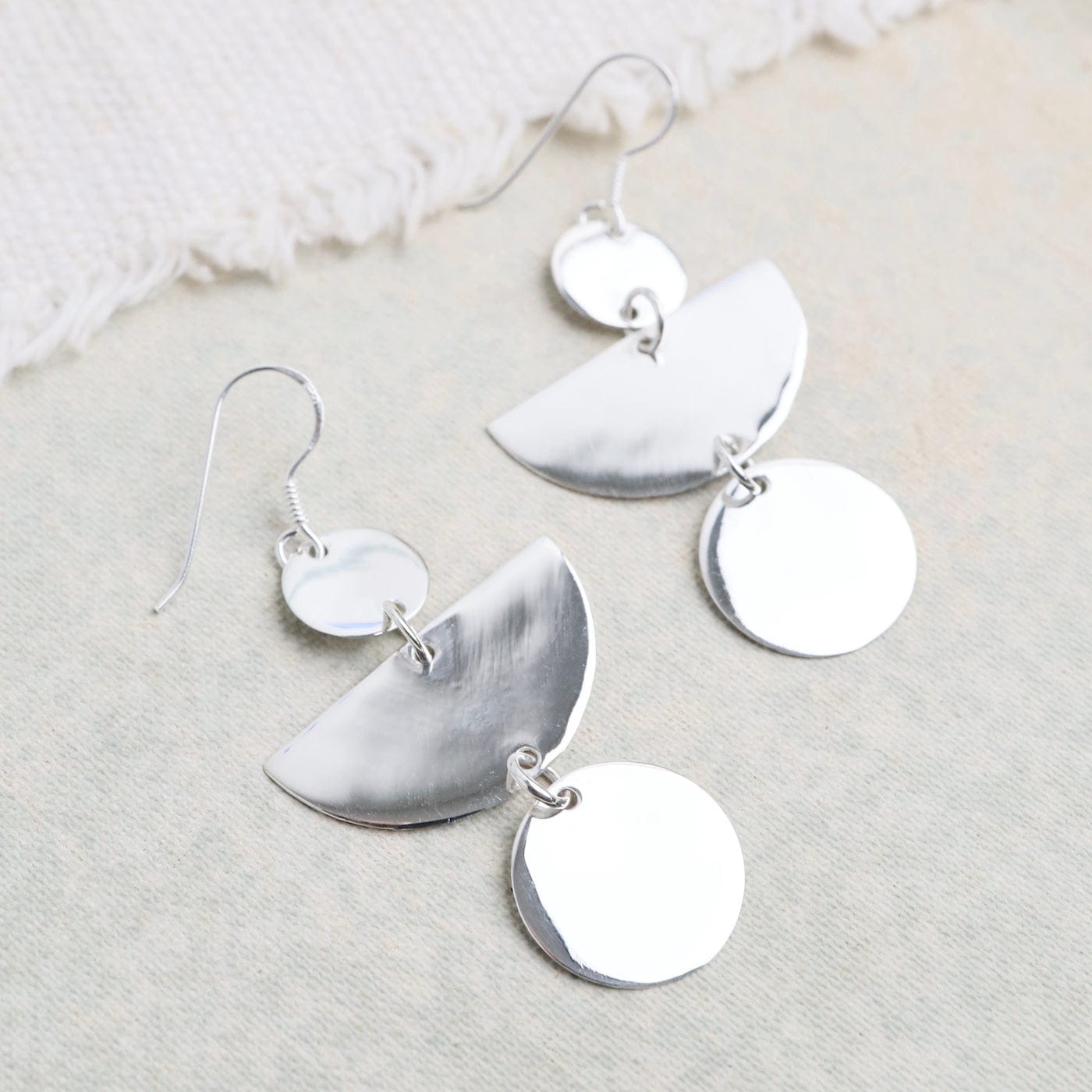 EAR Shiny Flat Mod Geometric Earrings