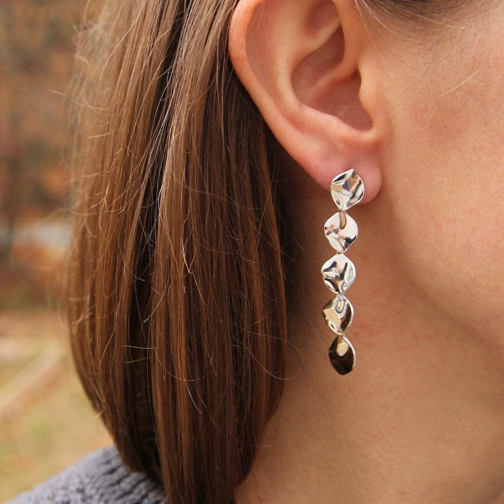 
                      
                        EAR Silver Crush Multiple Discs Drop Earrings
                      
                    