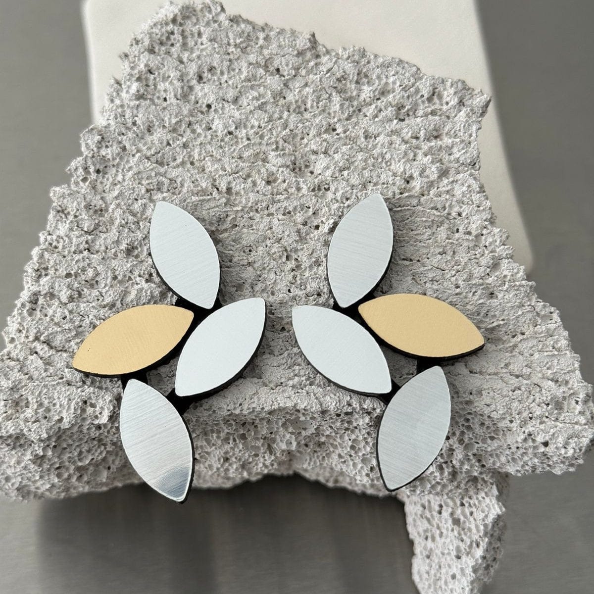 EAR Silver Gold Kate Leaves Earrings