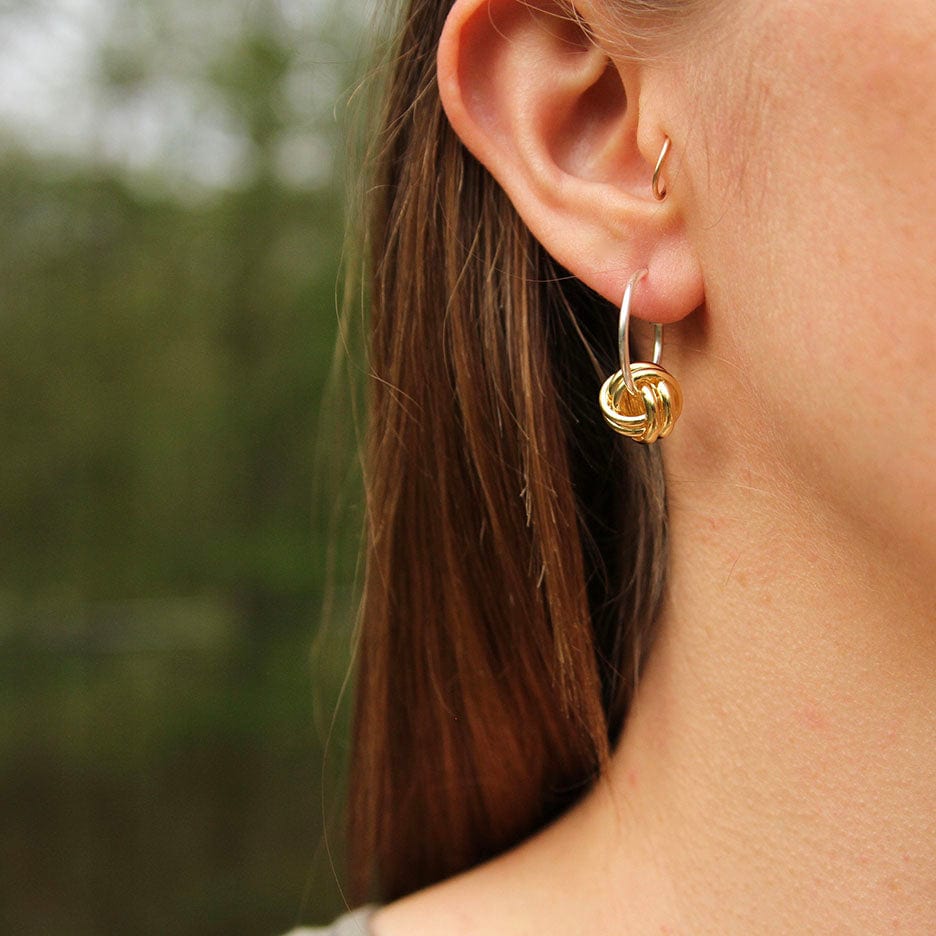 EAR Silver Hoop With Gold Knot