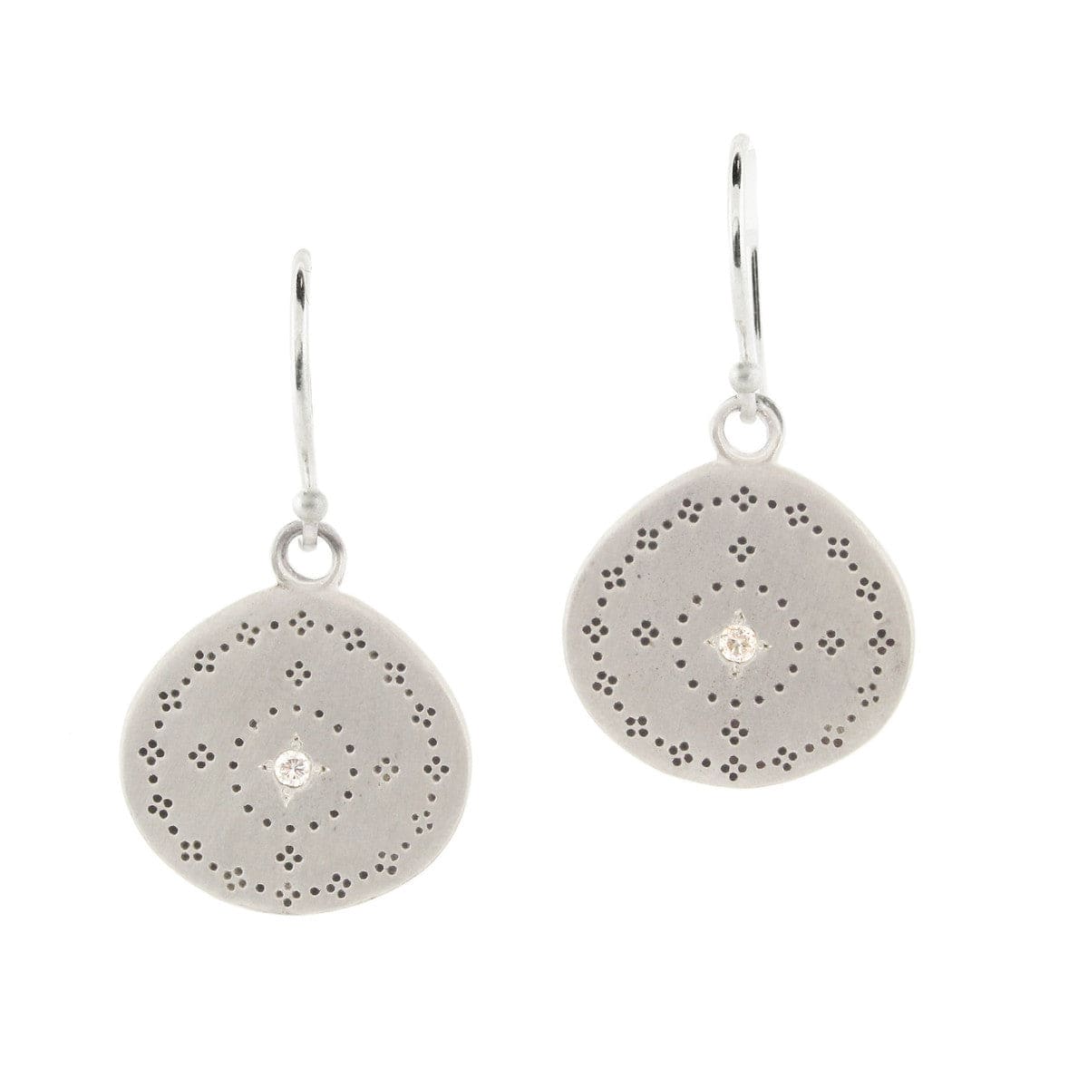 EAR Silver Nostalgia Earrings in Diamond