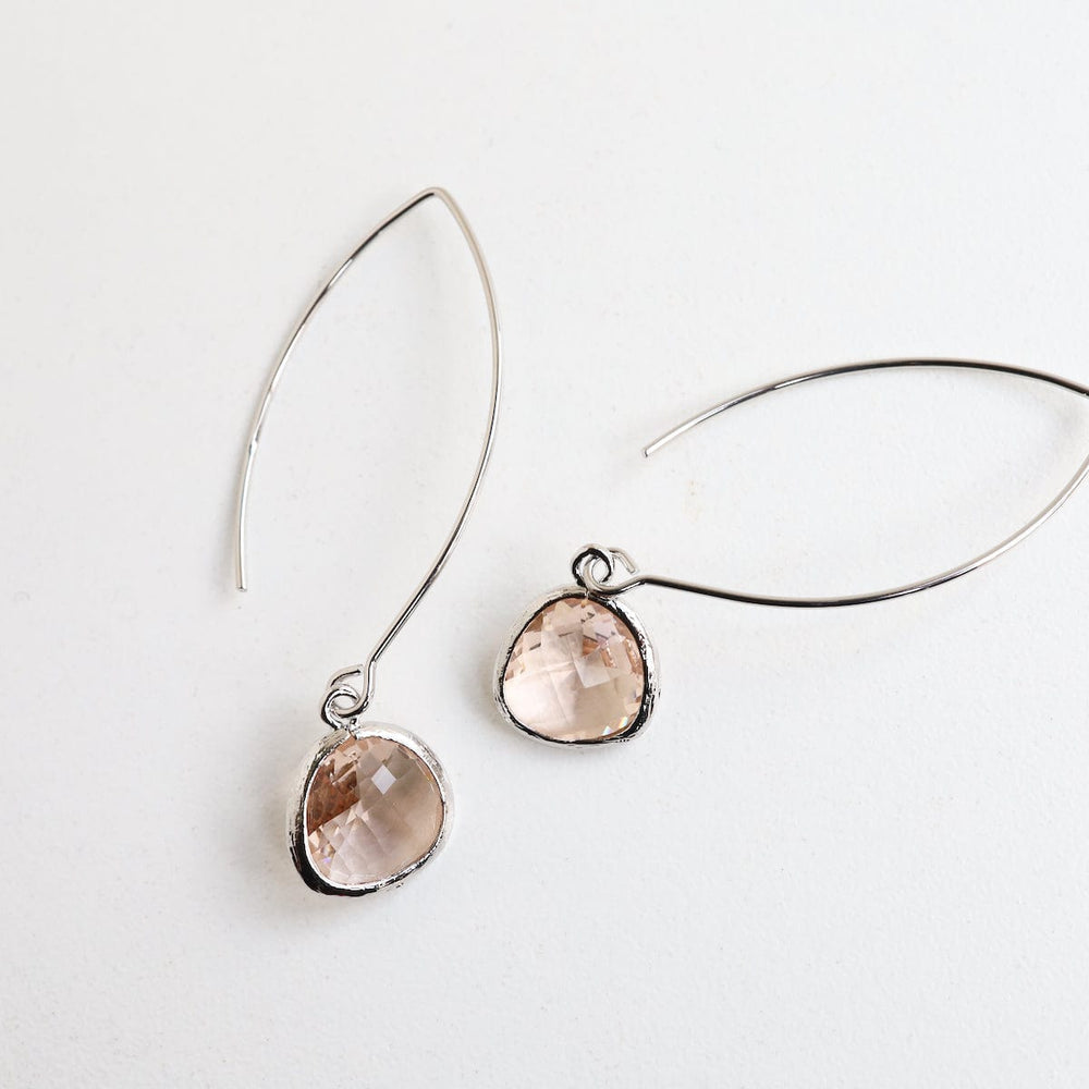 
                  
                    EAR Silver Peach Crystal Earring
                  
                