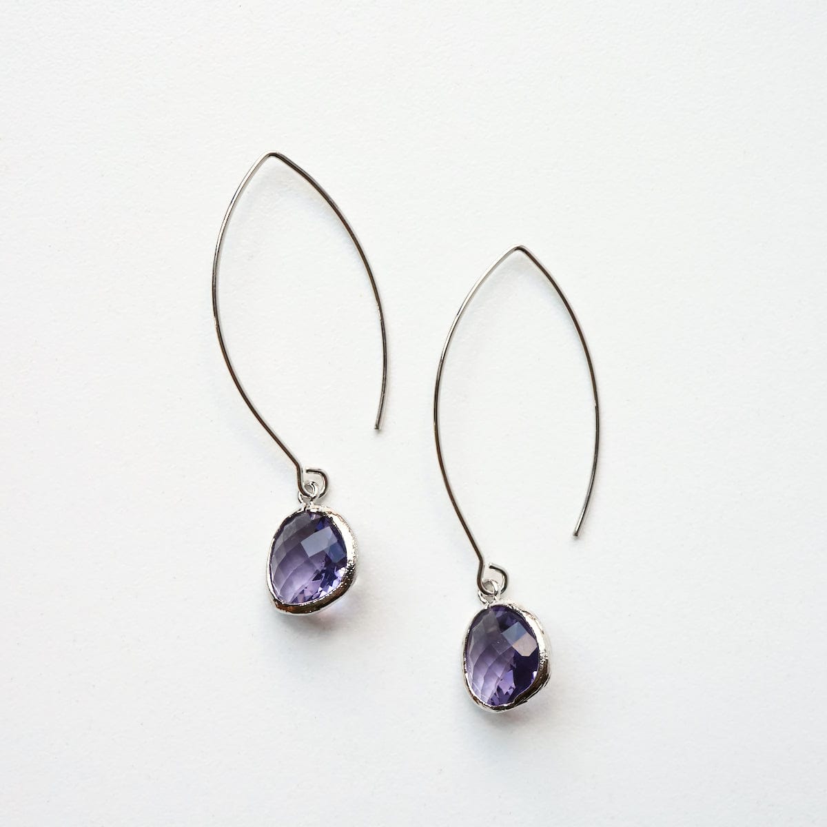 EAR Silver Plum Crystal Earring