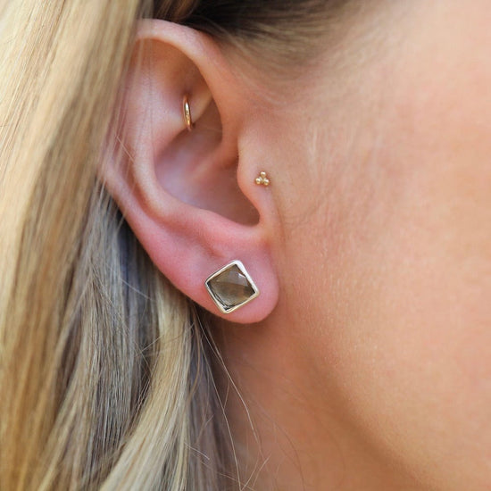 EAR Silver Square Madeline Stud Earrings - Smokey Quartz