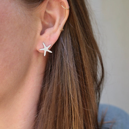 EAR Silver Starfish Statement Stud Earring