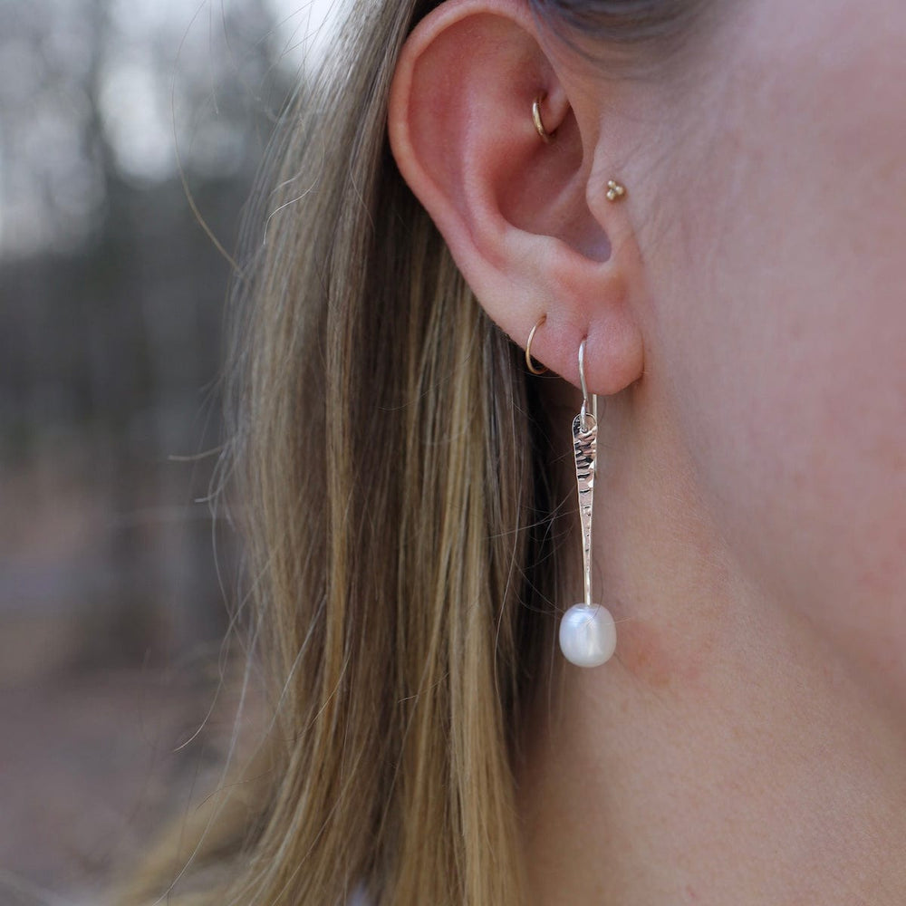 EAR Silver Stick Earrings with Pearl - Small