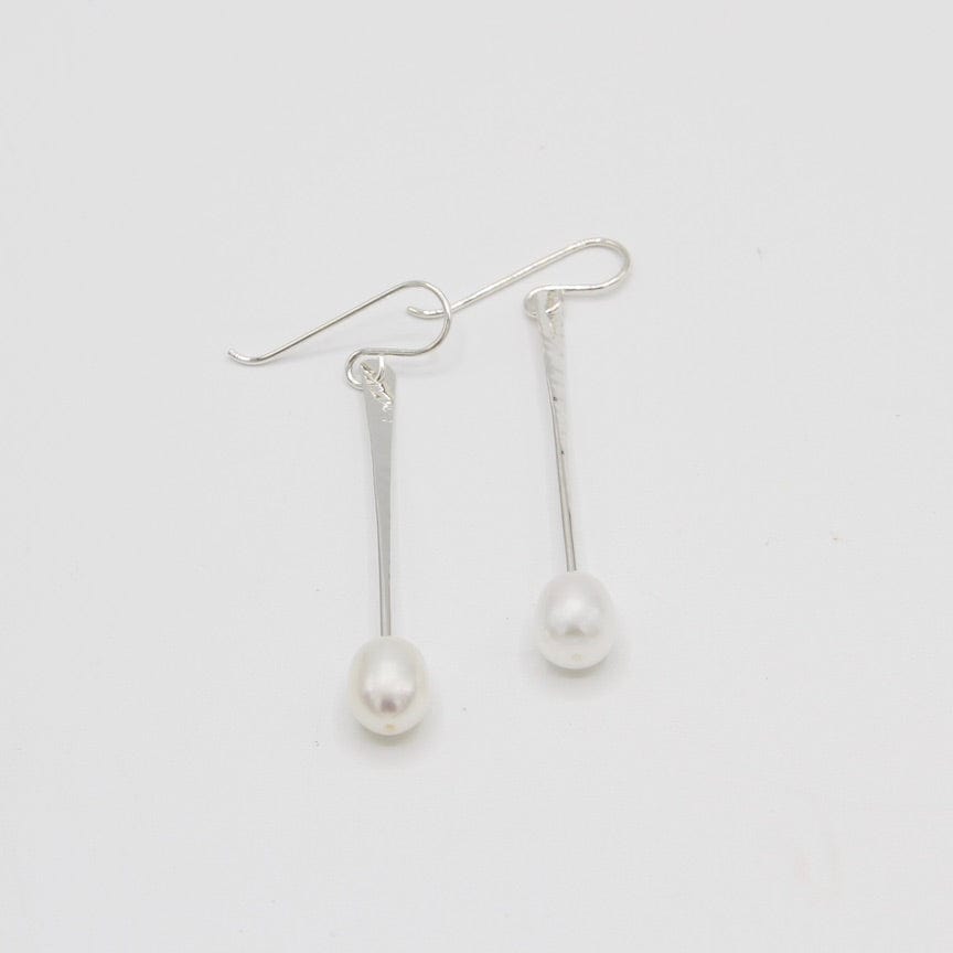 
                      
                        EAR Silver Stick with Pearl - Large
                      
                    