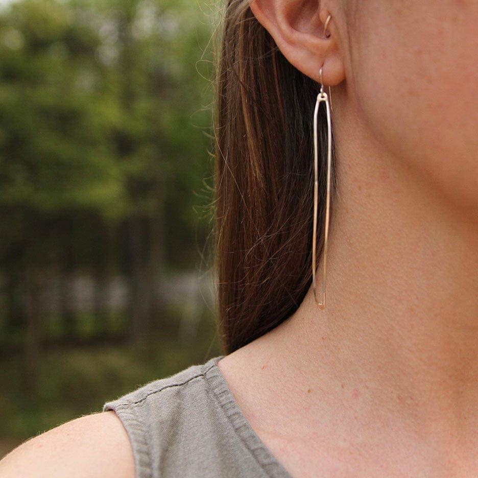 EAR Silver Wire Leaf Earring