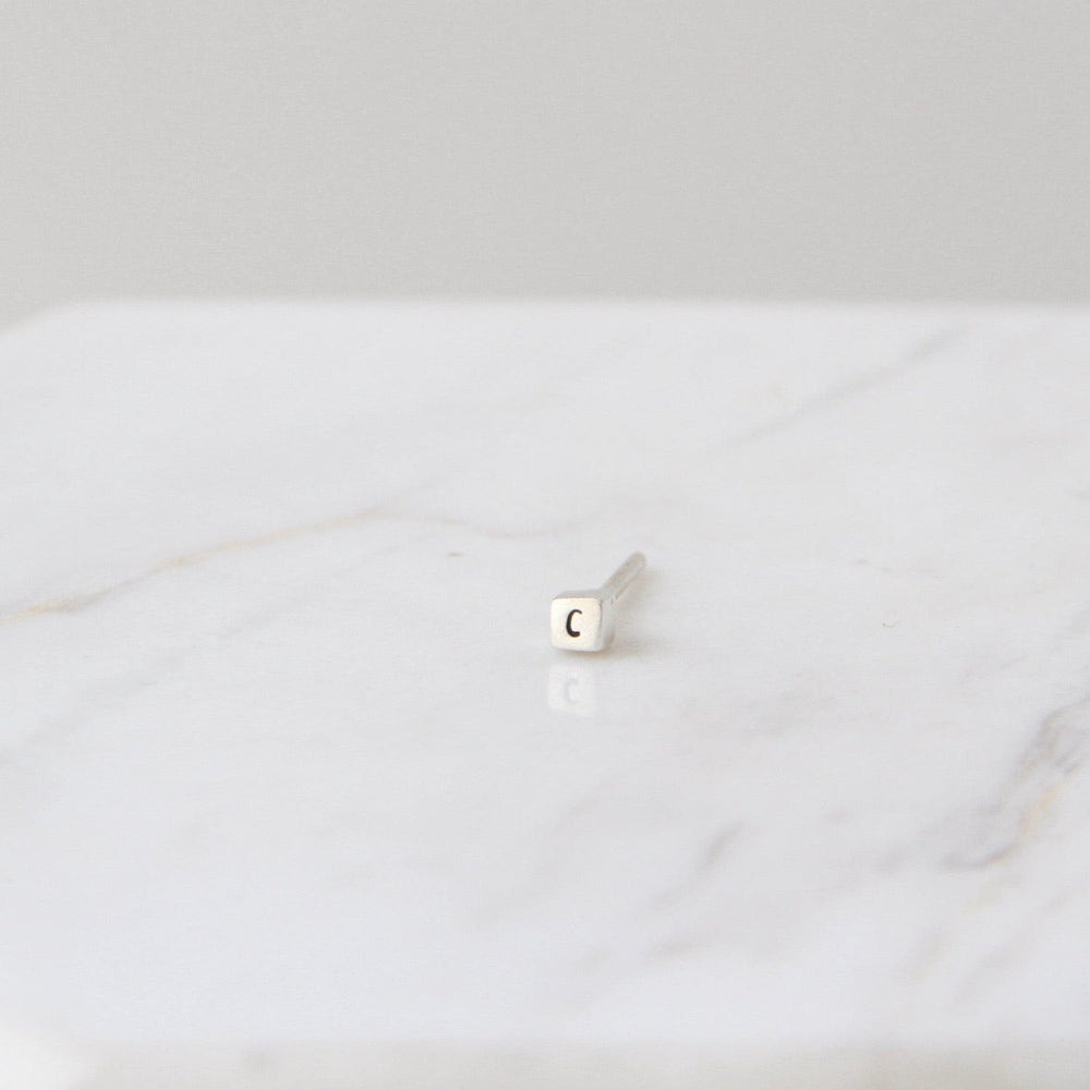 
                  
                    EAR Single Element Initial Stud
                  
                