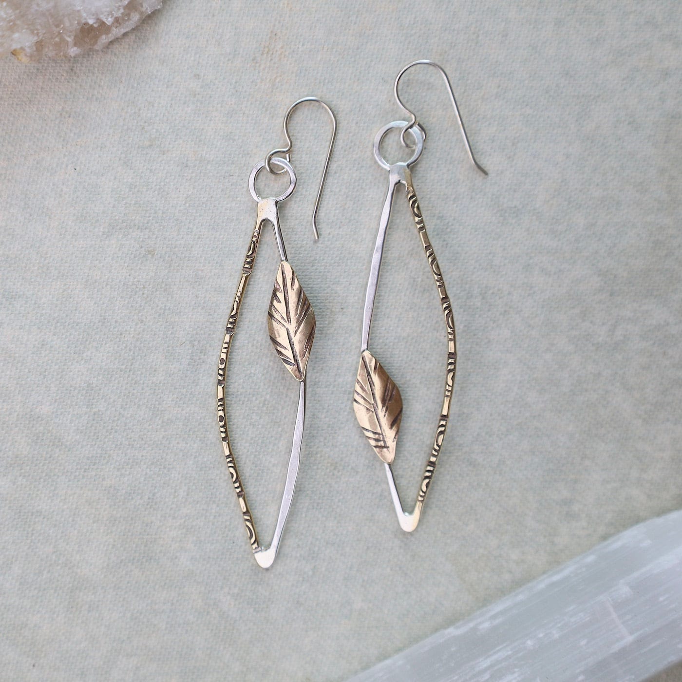 EAR Single Leaf Earrings