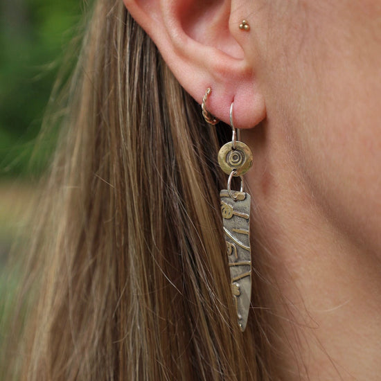 EAR Slender Girl Earrings
