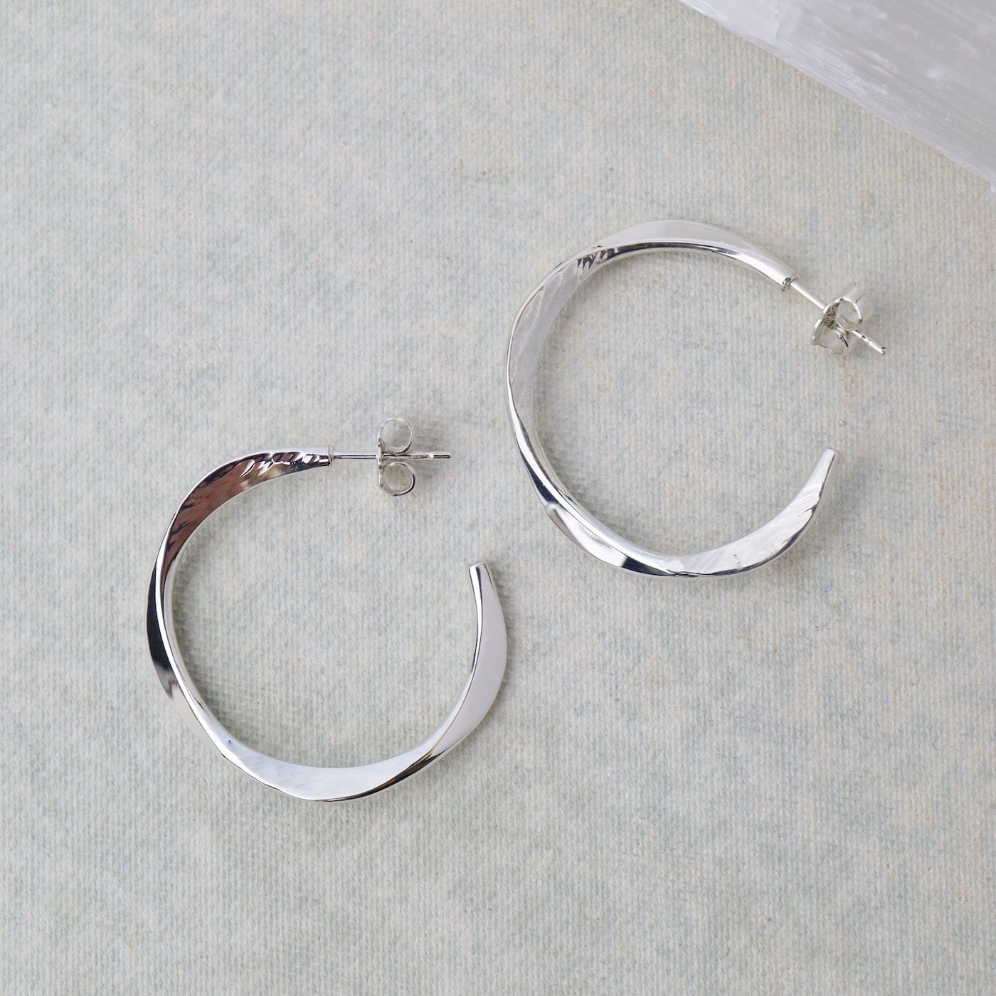 EAR Small Abstract Flattened Curve Hoops