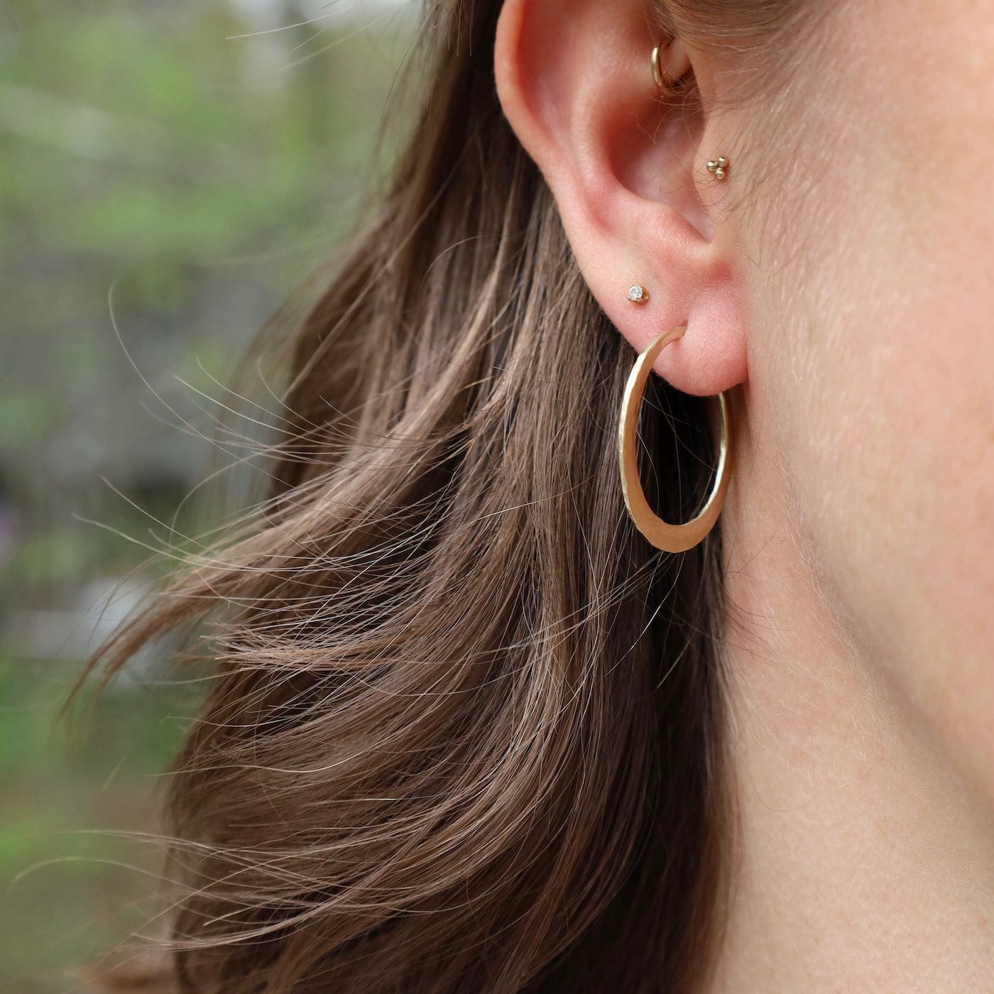 EAR Small Amaya Hammered Hoops