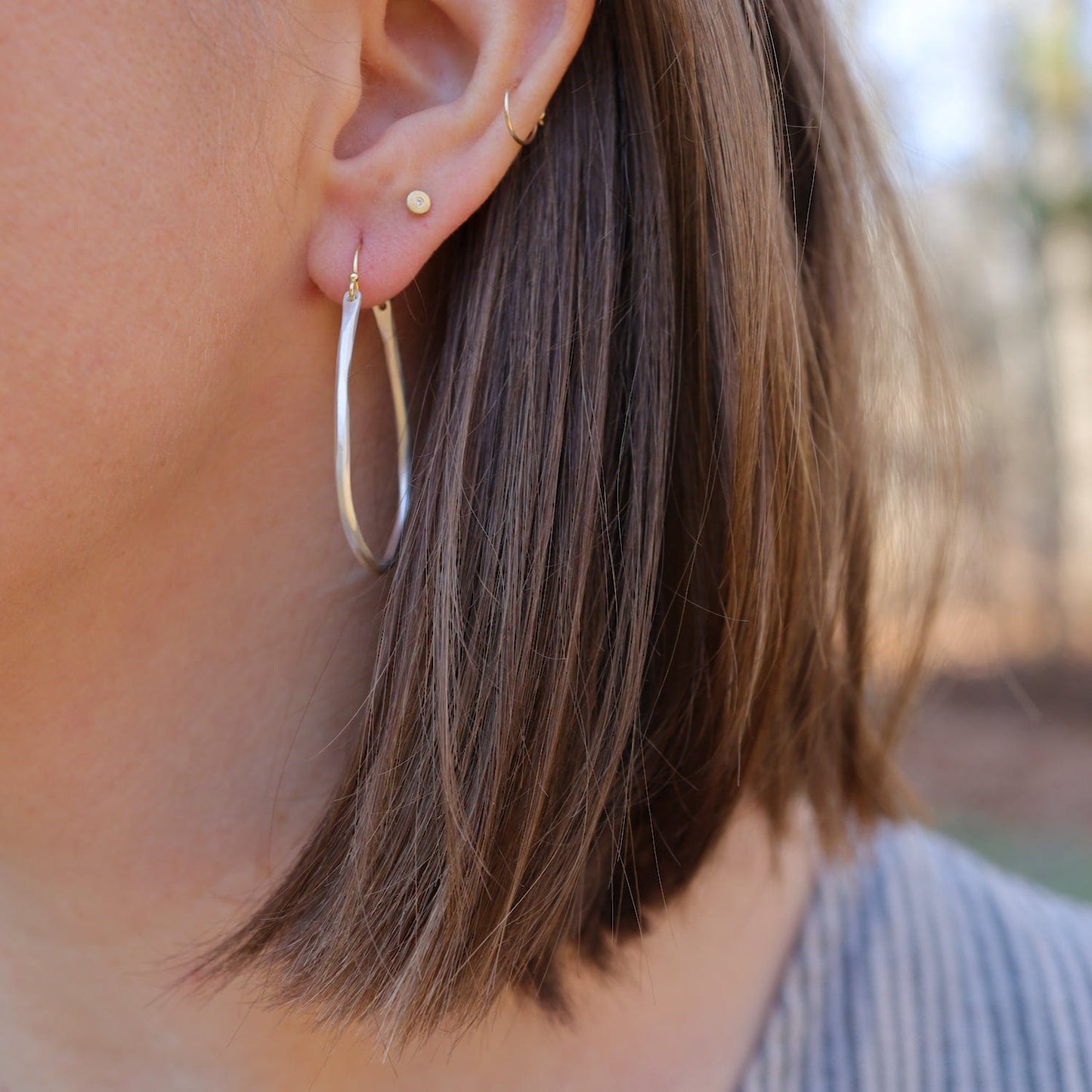 EAR Small Anjou Hoops