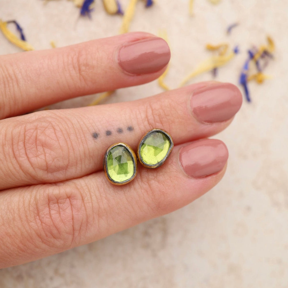 
                      
                        EAR Small Crescent Rim Post Earrings with Peridot
                      
                    