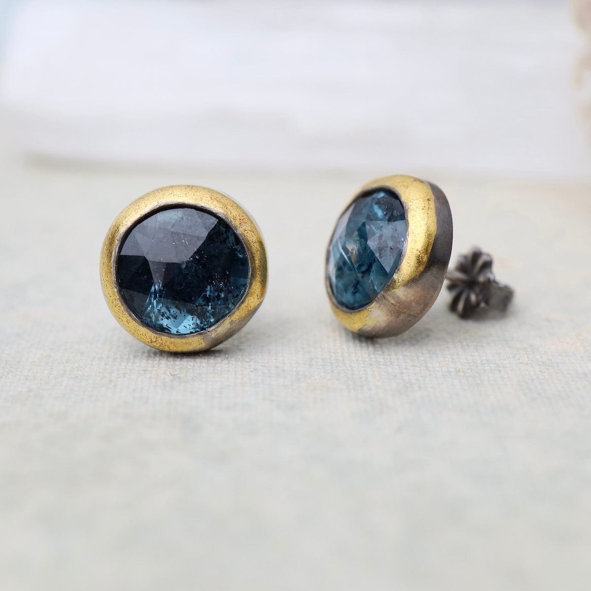 EAR Small Crescent Rim Post Earrings with Teal Kyanite