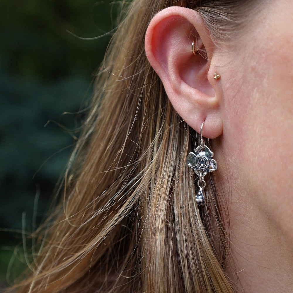 EAR Small Flower with Spiral Center & Grape Drop Earrings