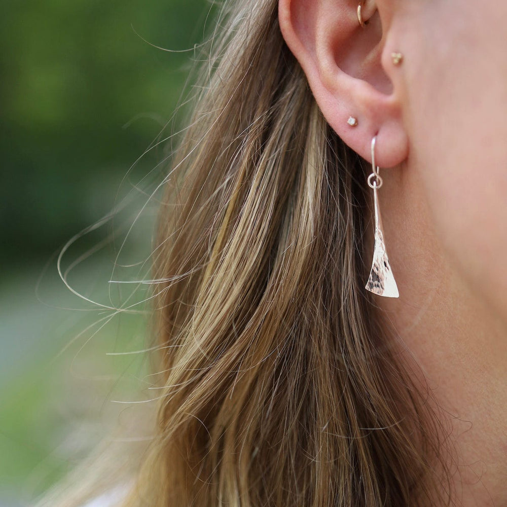 
                      
                        EAR Small Silver Fan Tail Drop Earrings
                      
                    