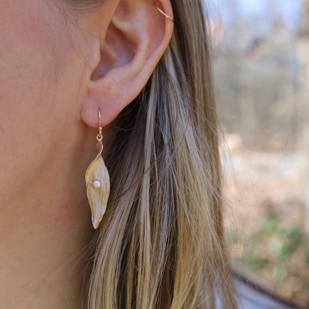 EAR Spiral Pod Earrings