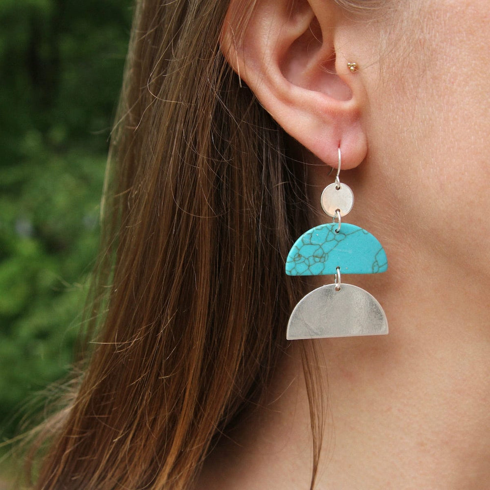 
                      
                        EAR-SPL Scout Stone Half Moon Earring - Turquoise/Silver
                      
                    