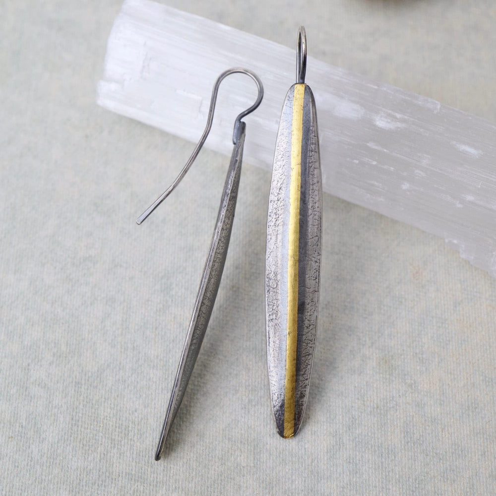 
                  
                    EAR Split Reed Earring
                  
                