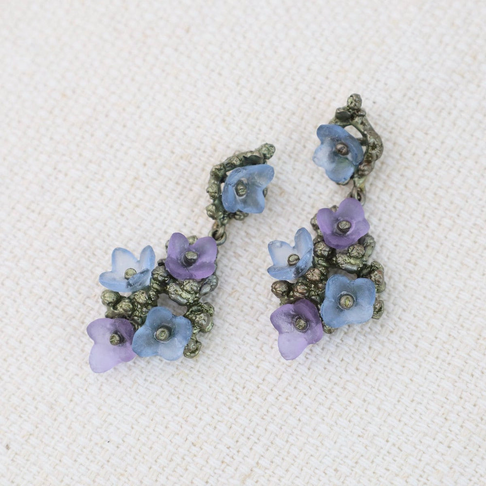 
                  
                    EAR Spring Cape Stud Drop Earring
                  
                