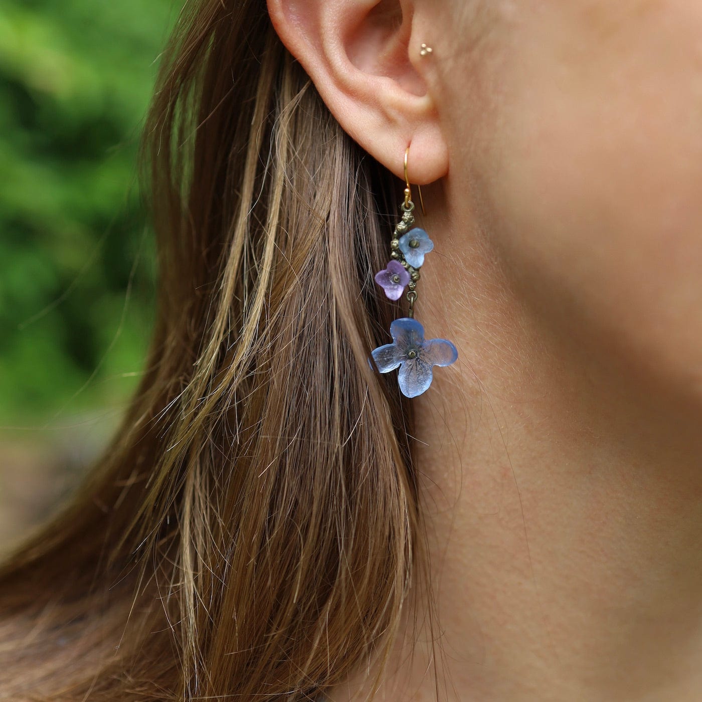 Load image into Gallery viewer, EAR Spring Cape Wire Earring
