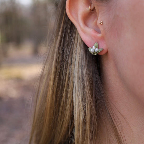 EAR Spring Vine Stud Earrings