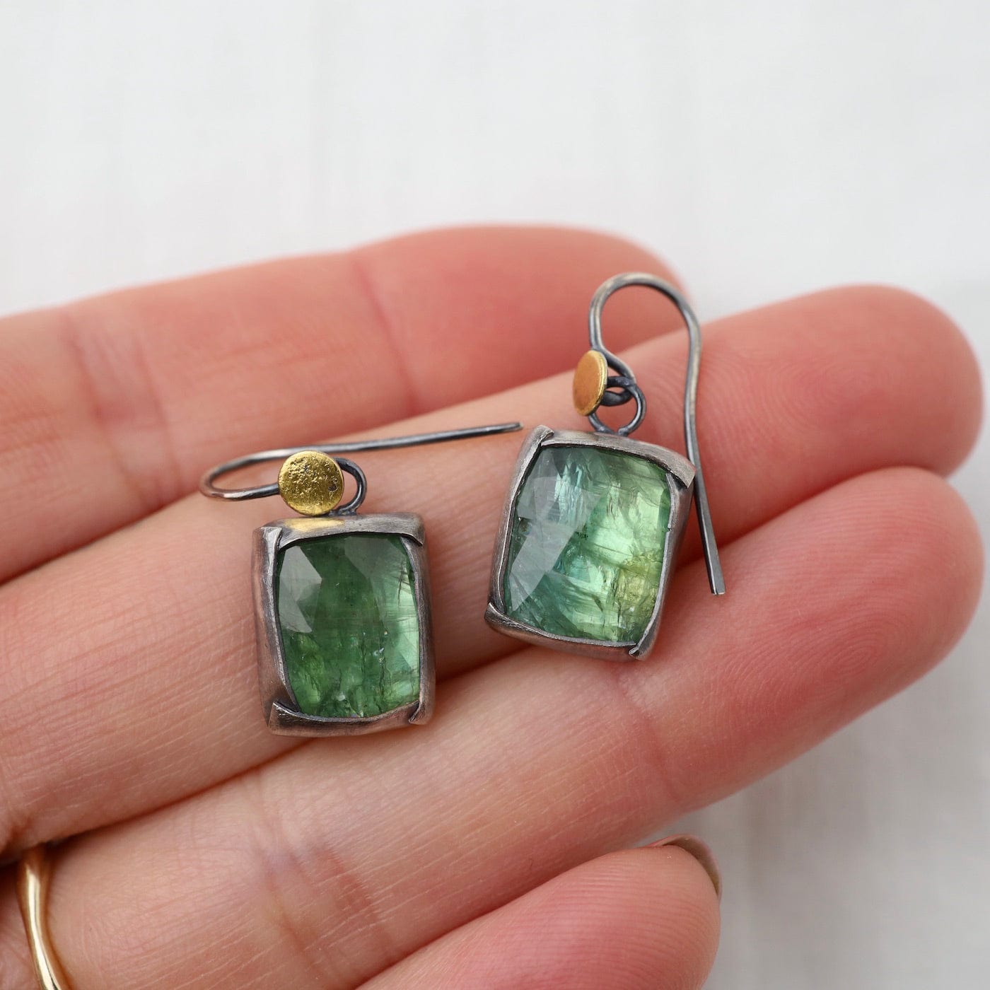 EAR Square Fold Earrings With Green Kyanite