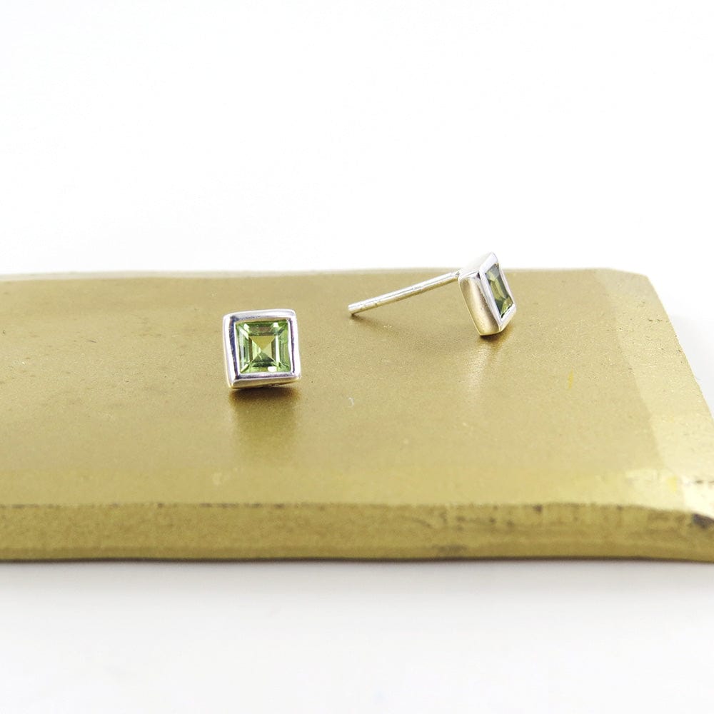 
                      
                        EAR Square Peridot Post Earring
                      
                    