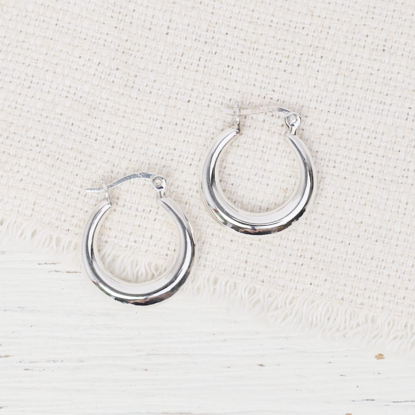 EAR Sterling Silver 5x20mm Tapered Hoops