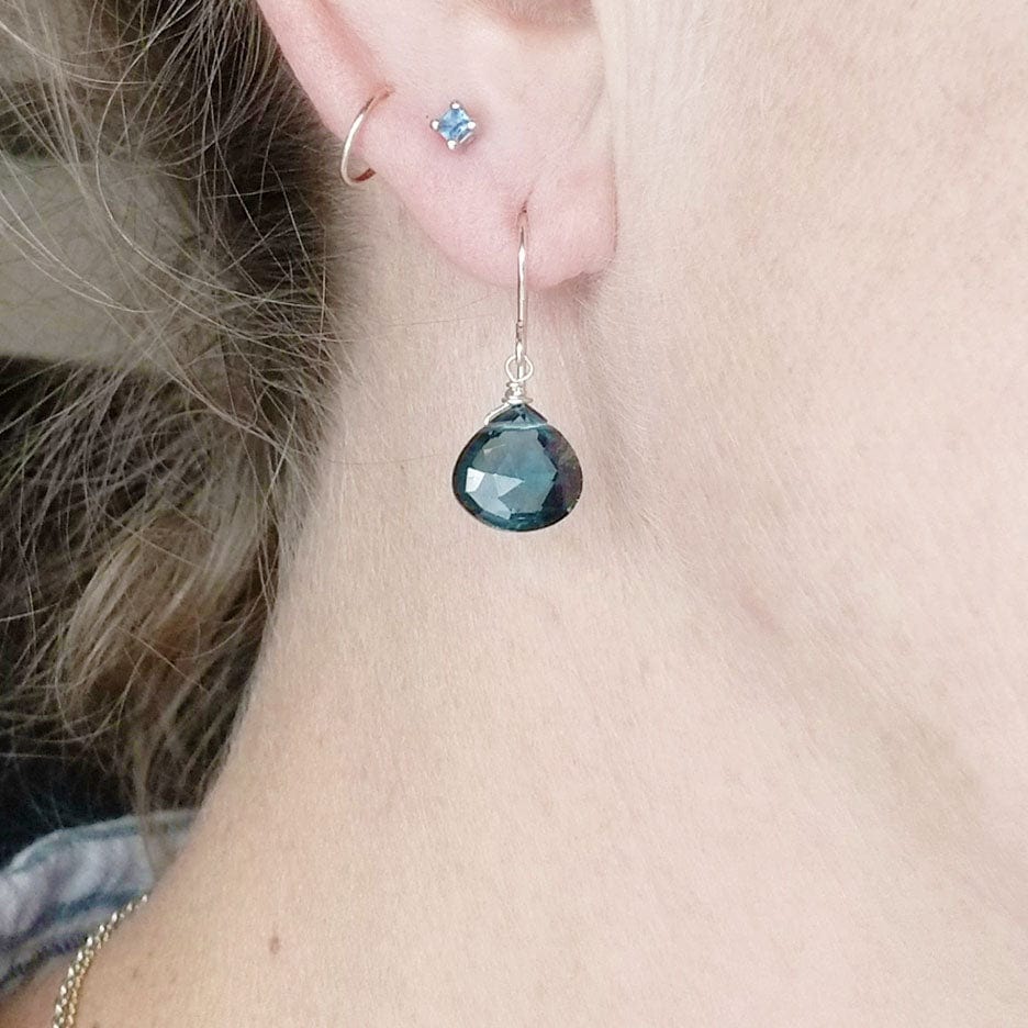 EAR Sterling Silver Blue Topaz